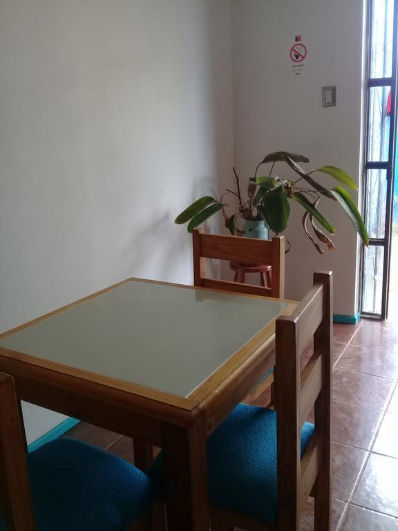Hostal Casa Azul ตัลกา ภายนอก รูปภาพ